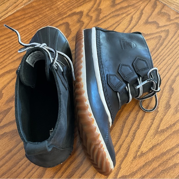 Sorel ‘Out N About’ Lace-Up Waterproof Ankle Winter Booties, Sz 7 - Picture 4 of 11